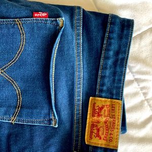 COPY - Levi’s 711 (32)